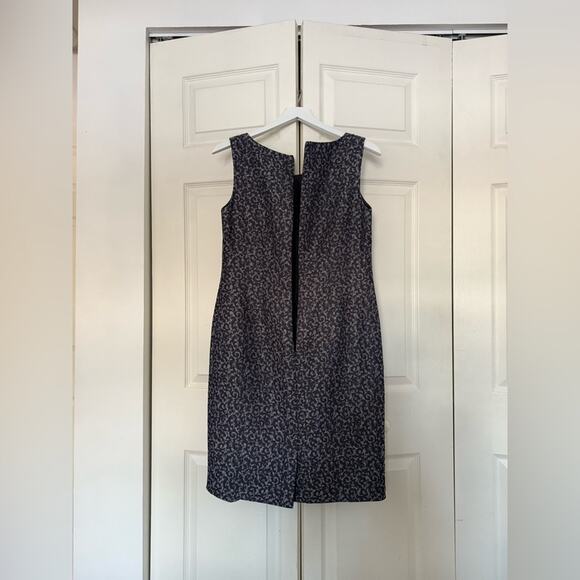 Jones Studio Separates Black and Gray Print Shift Dress Business Casual Size 6 - Picture 5 of 6